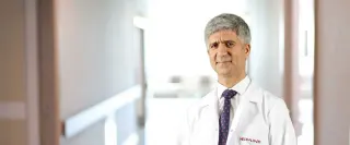 Prof. Dr. Aslan Güzel profilinde yer alan galeri fotoğrafı.