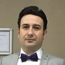 Op. Dr. Erbil Kılıç — Kulak Burun Boğaz, İstanbul. Portre fotoğrafı.