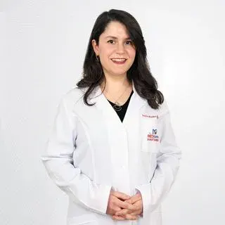 Uzm. Dr. Melike Cengiz — Fiziksel Tıp Ve Rehabilitasyon, Bafra, Samsun. Portre fotoğrafı.