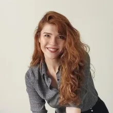 Psk. Dan. Damla Korkut Sinanoğlu — Psikolojik Danışma ve Rehberlik. Portre fotoğrafı.