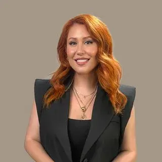 Kl. Psk. Ebru Pelin Özel Binboğa — Psikoloji, Ankara. Portre fotoğrafı.