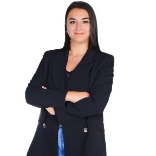 Psk. Selin Yargıcı — Psikoloji, Ankara. Portre fotoğrafı.