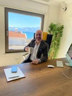 Op. Dr. Gökhan Özerdem profilinde yer alan galeri fotoğrafı.