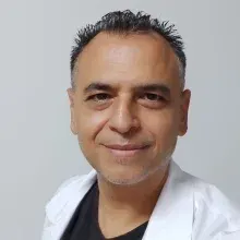 Op. Dr. İlker Arslan — Kulak Burun Boğaz, İskenderun, Hatay. Portre fotoğrafı.