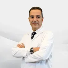 Doç. Dr. Mehmet Solakhan — Üroloji, Şehitkamil, Gaziantep. Portre fotoğrafı.