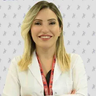 Uzm. Dr. Bihter Gürsel Al — Çocuk Sağlığı Ve Hastalıkları, Gaziantep. Portre fotoğrafı.
