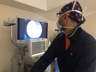 Op. Dr. Muzaffer Önder Öner profilinde yer alan galeri fotoğrafı.