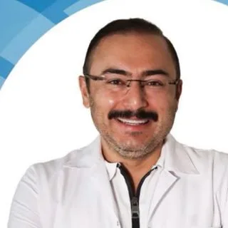Prof. Dr. Gökhan Çiçek — Kardiyoloji, Ankara. Portre fotoğrafı.