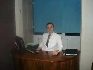 Dr. Dt. Enver Akın Özkan profilinde yer alan galeri fotoğrafı.