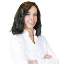 Op. Dr. Sevda Metindoğan — Göz Hastalıkları, Ankara. Portre fotoğrafı.