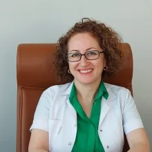 Doç. Dr. Hatice Reşorlu — Fiziksel Tıp Ve Rehabilitasyon, Çanakkale. Portre fotoğrafı.