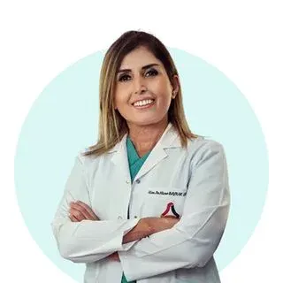 Uzm. Dr. Hüsne Bayrak Şahin — Anesteziyoloji Ve Reanimasyon, Yenimahalle, Ankara. Portre fotoğrafı.