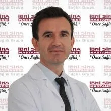 Op. Dr. Kadir Demir — Üroloji, Kartal, İstanbul. Portre fotoğrafı.