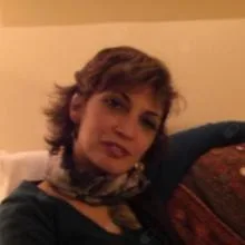 Dr. Öğr. Üyesi Özlem Mestçioğlu Gökmoğol — Psikiyatri, İstanbul. Portre fotoğrafı.