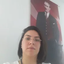 Psk. Özlem Gümüş — Psikoloji, Ankara. Portre fotoğrafı.