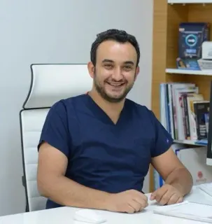 Dt. Faruk Tanrıverdi profilinde yer alan galeri fotoğrafı.