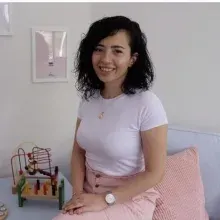 Fzt. Merve Kıhtır — Fizyoterapi Ve Rehabilitasyon. Portre fotoğrafı.