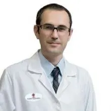 Uzm. Dr. Hüseyin Çelen — Fiziksel Tıp Ve Rehabilitasyon, Nilüfer, Bursa. Portre fotoğrafı.