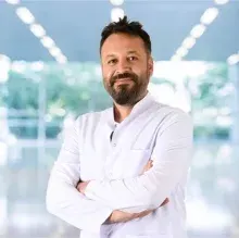 Prof. Dr. Fatih Karaaslan — Ortopedi Ve Travmatoloji, Kayseri. Portre fotoğrafı.