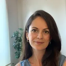 Uzm. Dr. Seranur Çörekçioğlu — Psikiyatri, İstanbul. Portre fotoğrafı.