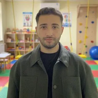 Erg. Ulaş Gençoğlu — Ergoterapi, Bursa. Portre fotoğrafı.