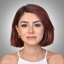 Psk. İrem Tokbaş — Psikoloji, Manisa. Portre fotoğrafı.