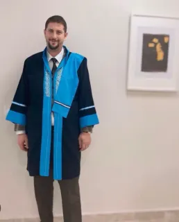 Op. Dr. Veli Kürşat Çayhan profilinde yer alan galeri fotoğrafı.