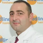 Op. Dr. Ersin Hacıyakupoğlu — Beyin Ve Sinir Cerrahisi, Ankara. Portre fotoğrafı.