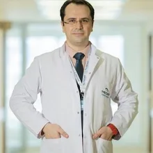 Op. Dr. Feridun Aysu — Genel Cerrahi, Gebze, Kocaeli. Portre fotoğrafı.