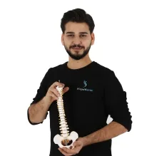 Uzm. Fzt. Ergün Kılınç — Fizyoterapi Ve Rehabilitasyon, İstanbul. Portre fotoğrafı.