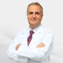 Doç. Dr. Remzi Yiğiter — Nöroloji, Şehitkamil, Gaziantep. Portre fotoğrafı.