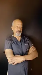 Doç. Dr. Mustafa Kalkan profilinde yer alan galeri fotoğrafı.