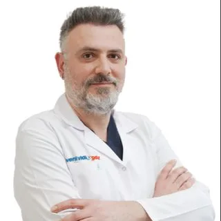 Op. Dr. Cemalettın Cabı — Göz Hastalıkları, Esenyurt, İstanbul. Portre fotoğrafı.