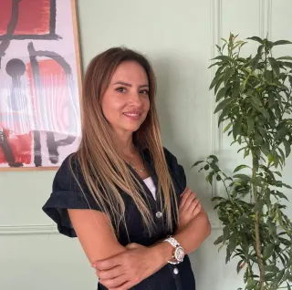 Psk. Sinem Küçük profilinde yer alan galeri fotoğrafı.