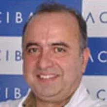 Prof. Dr. Ertuğrul Seyrek — Seyhan, Adana. Portre fotoğrafı.