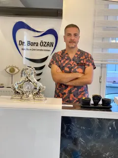 Dr. Dt. Bora Özan profilinde yer alan galeri fotoğrafı.