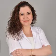 Op. Dr. Nermin Erdaş Karakaya — Kulak Burun Boğaz, Balıkesir. Portre fotoğrafı.