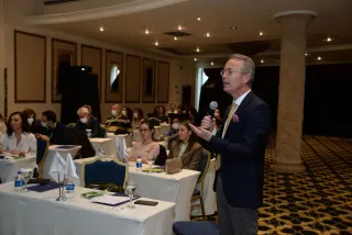 Prof. Dr. Kemal Uygur profilinde yer alan galeri fotoğrafı.