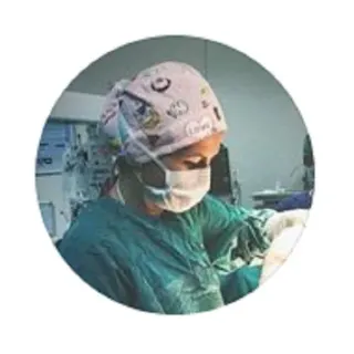 Op. Dr. Bahar Özdemir profilinde yer alan galeri fotoğrafı.