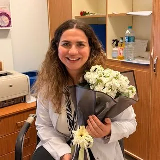 Op. Dr. Gülten Merve Özalp Çelikçi — Kadın Hastalıkları Ve Doğum, İstanbul. Portre fotoğrafı.