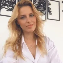 Psk. Burcu Yılmaz — Psikoloji, Muğla. Portre fotoğrafı.