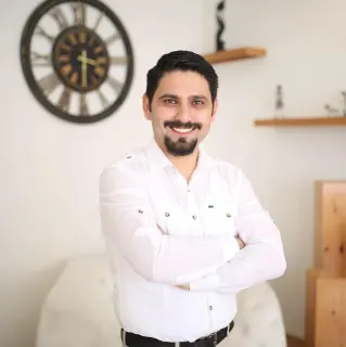 Uzm. Dr. Mustafa Erkan profilinde yer alan galeri fotoğrafı.