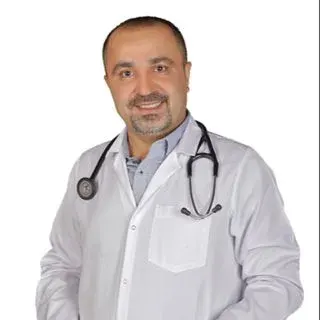 Uzm. Dr. Mehmet Ülker — İç Hastalıkları, Şahinbey, Gaziantep. Portre fotoğrafı.