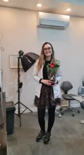 Uzm. Dt. Merve Özkan Akagündüz profilinde yer alan galeri fotoğrafı.