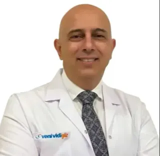 Op. Dr. Ragıp Gürsel profilinde yer alan galeri fotoğrafı.