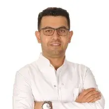 Doç. Dr. Muhammed Bekçibaşı — Enfeksiyon Hastalıkları, Diyarbakır. Portre fotoğrafı.