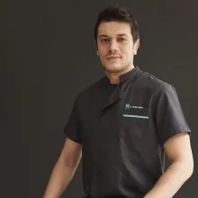 Dr. Dt. Volkan Eren — Şişli, İstanbul. Portre fotoğrafı.