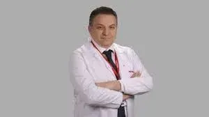 Prof. Dr. Mahmut Akyüz profilinde yer alan galeri fotoğrafı.