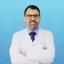 Doç. Dr. Erol Arslan — İstanbul. Portre fotoğrafı.