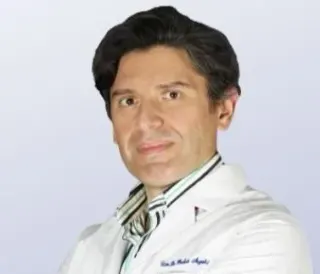 Uzm. Dr. Bekir Muhsin Arpaözü profilinde yer alan galeri fotoğrafı.